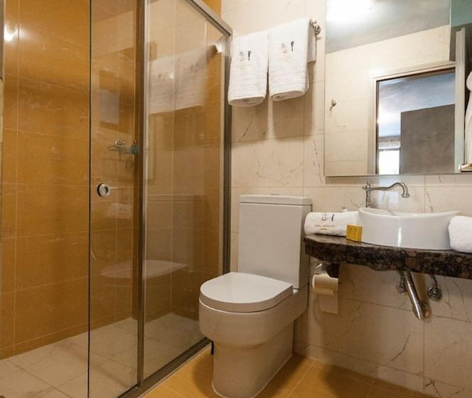 سوییت, Leda Suites