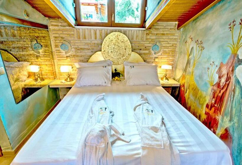 سوییت با چشم‌انداز دریا, Leda Suites