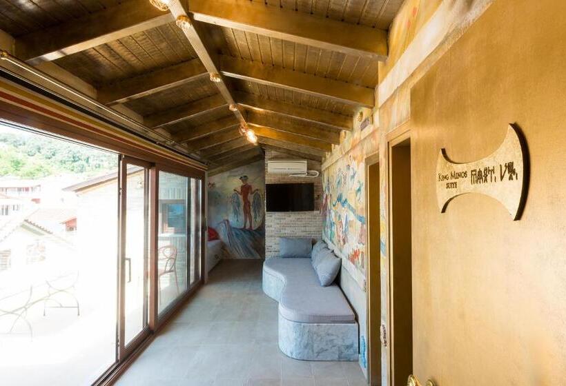 سوییت سوپریور با چشم‌انداز دریا, Leda Suites