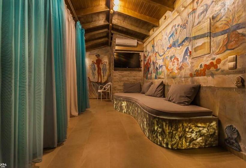 سوییت سوپریور با چشم‌انداز دریا, Leda Suites