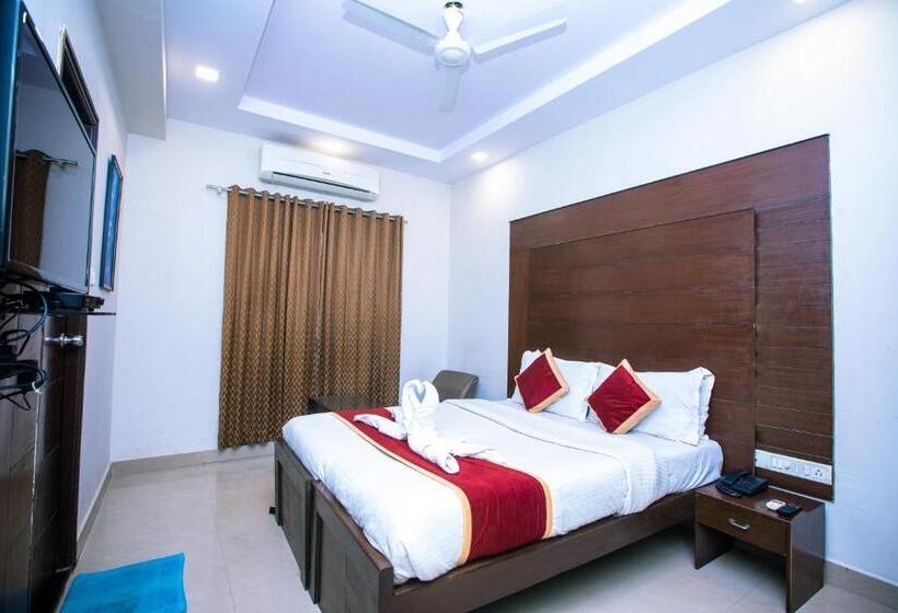 اتاق لوکس, Orion Residency