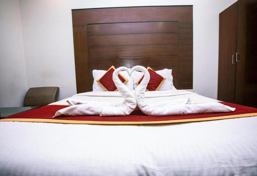 اتاق لوکس, Orion Residency