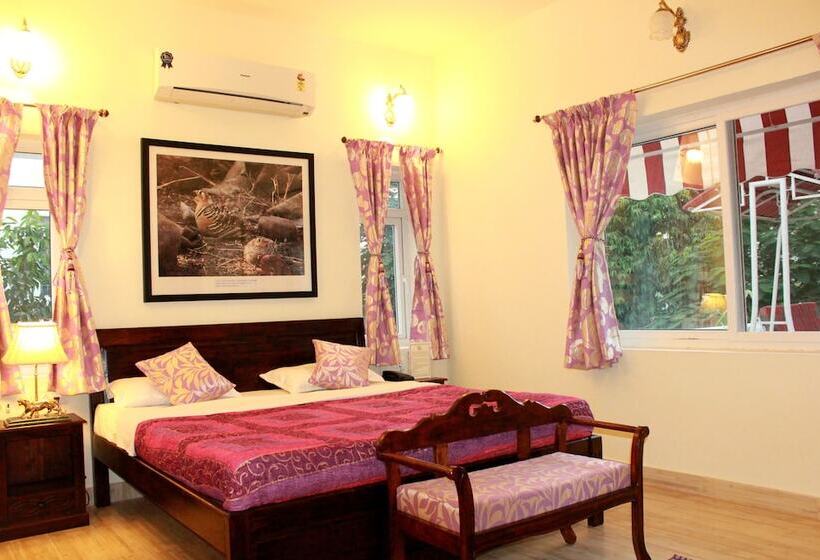 اتاق لوکس, Pratap Bhawan Homestay