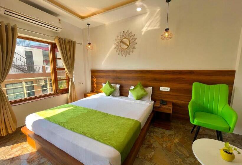 اتاق لوکس, Wanna Stay Tapovan Rishikesh