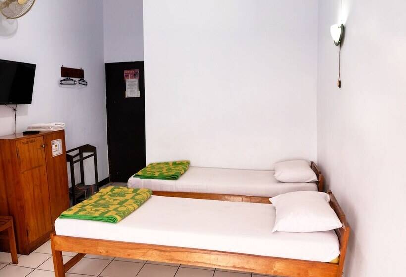 اتاق لوکس, Wisata