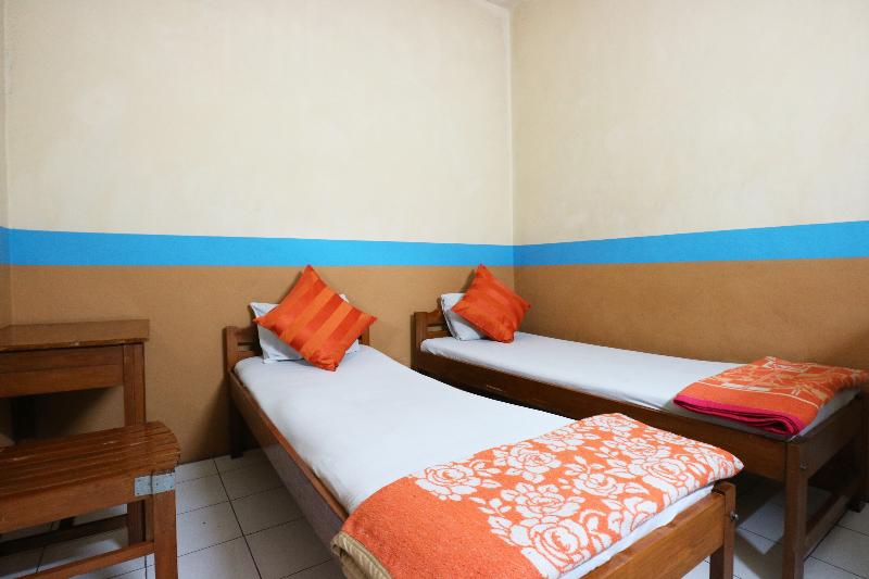 اتاق استاندارد, Wisata