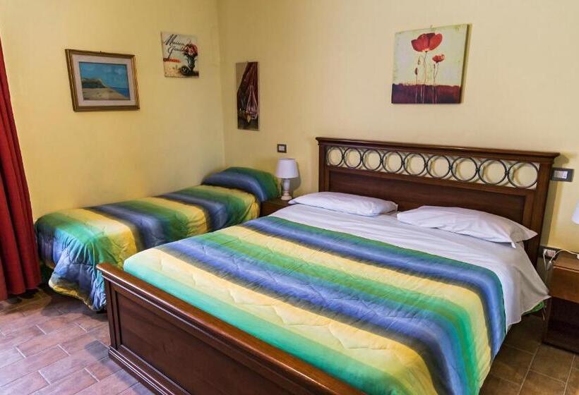 اتاق استاندارد سه نفره, Agriturismo B&b Le Gazze
