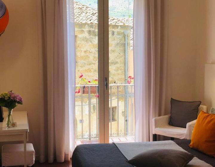 اتاق استاندارد با بالکن, B&b Antichi Colori