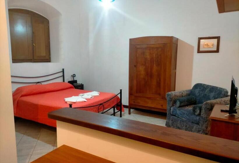 استودیوی استاندارد, Antico Borgo La Commenda