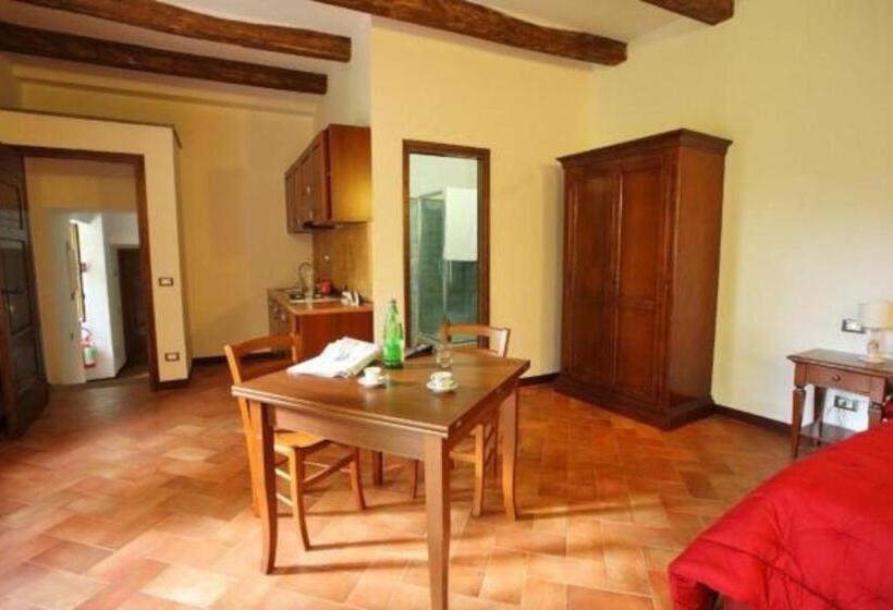 استودیوی استاندارد, Antico Borgo La Commenda