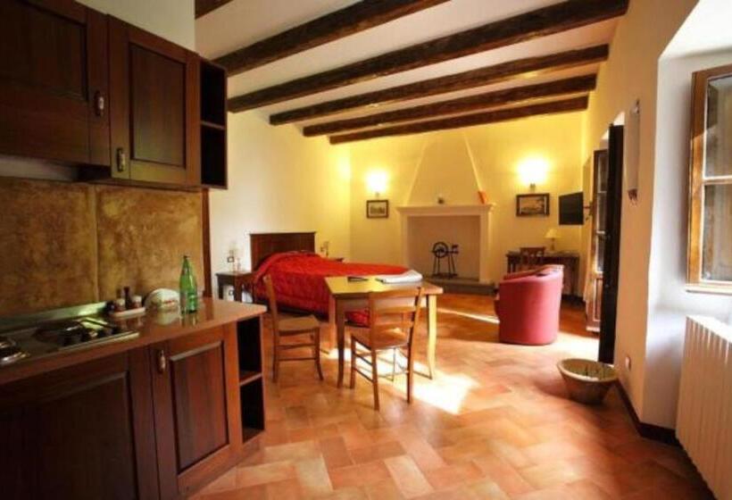 استودیوی استاندارد, Antico Borgo La Commenda