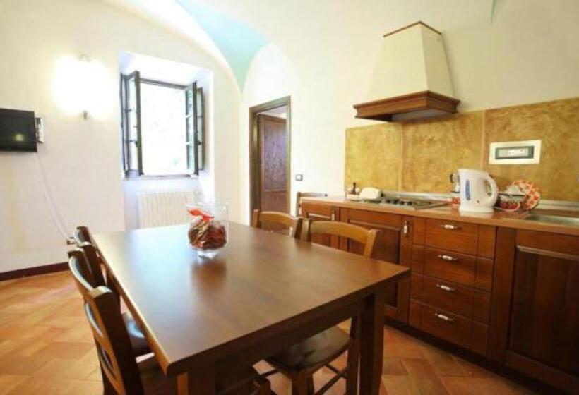 آپارتمان 2 خوابه, Antico Borgo La Commenda