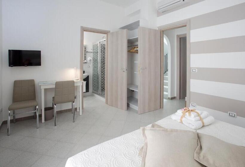 اتاق استاندارد با بالکن, B&b Cinisi Mare E Monti