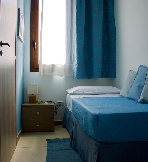 اتاق استاندارد یک نفره, B&b Cinisi Mare E Monti