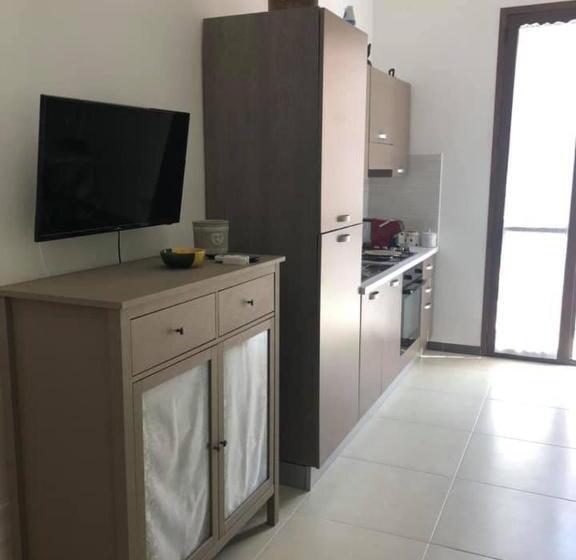 آپارتمان 1 خوابه با بالکن, B&b Cinisi Mare E Monti