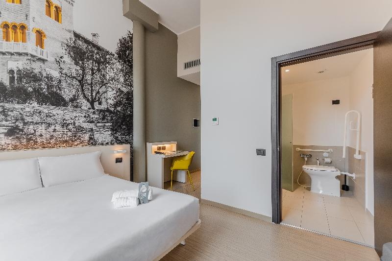 اتاق استاندارد, B&b Hotel Treviso