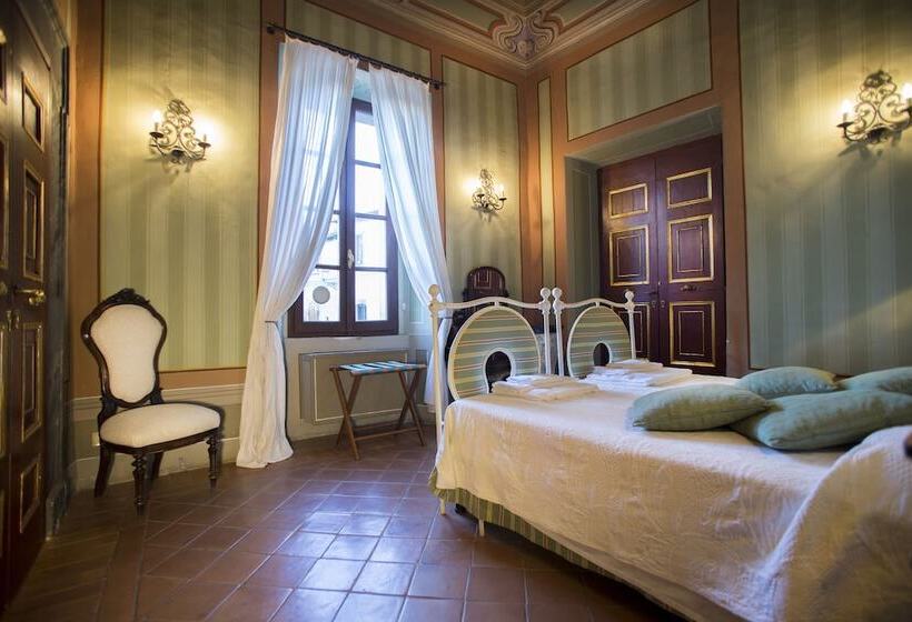 اتاق استاندارد, Castello Costaguti