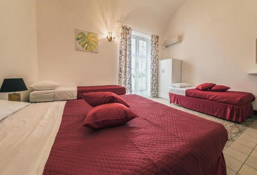 اتاق استاندارد, Voilà Rooms Guest House