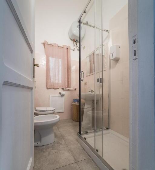 اتاق استاندارد با تخت بزرگ, Voilà Rooms Guest House