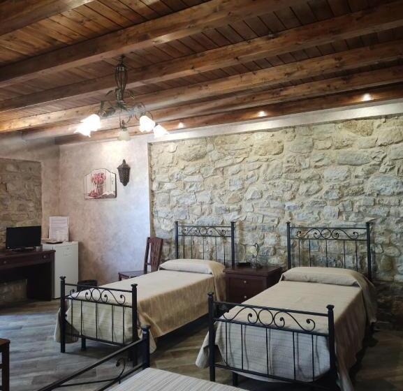 اتاق استاندارد چهار تخته, Villa Russo