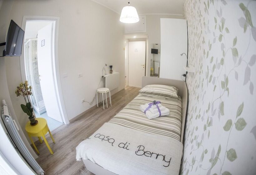 اتاق استاندارد یک تخته با بالکن, A Casa Di Benny
