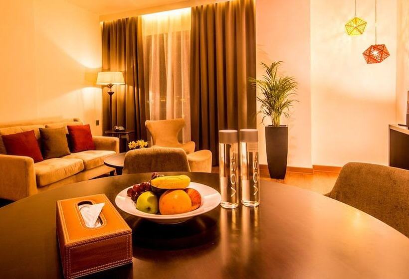 اتاق اجرایی, Carnelian By Glory Bower Hotels