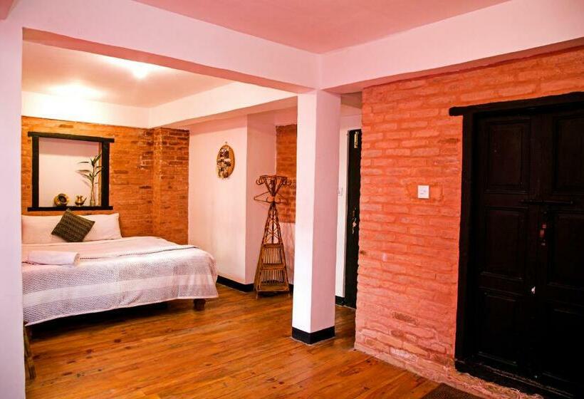 اتاق لوکس, Lumbini Heritage Home