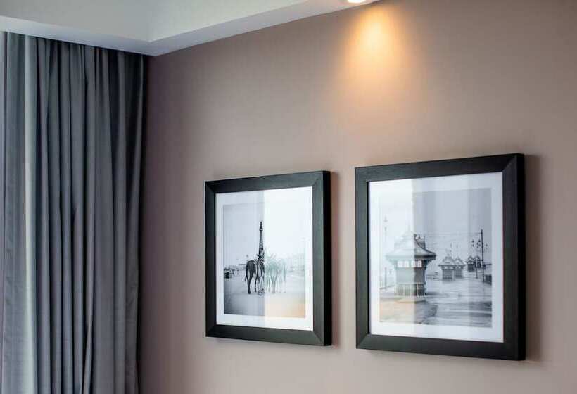 اتاق خانوادگی, Hampton By Hilton Blackpool