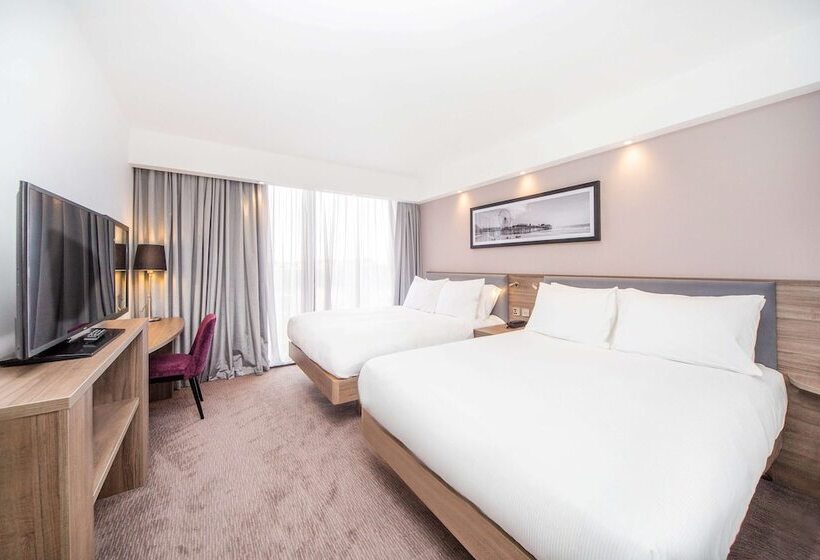 اتاق خانوادگی, Hampton By Hilton Blackpool