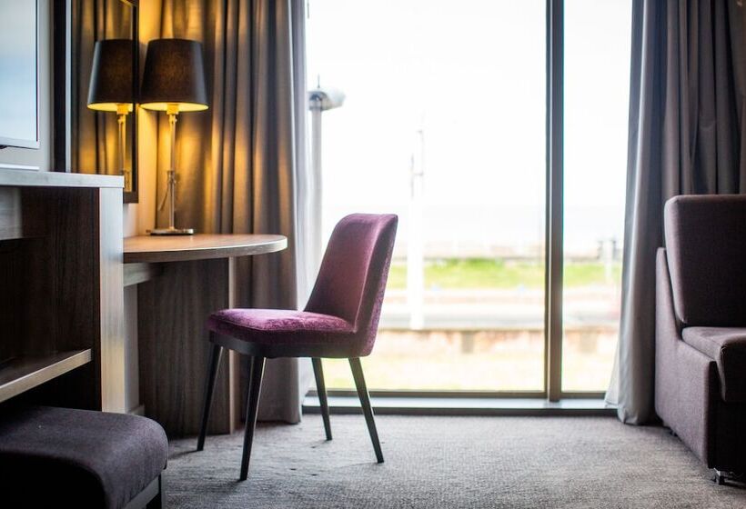 اتاق خانوادگی, Hampton By Hilton Blackpool