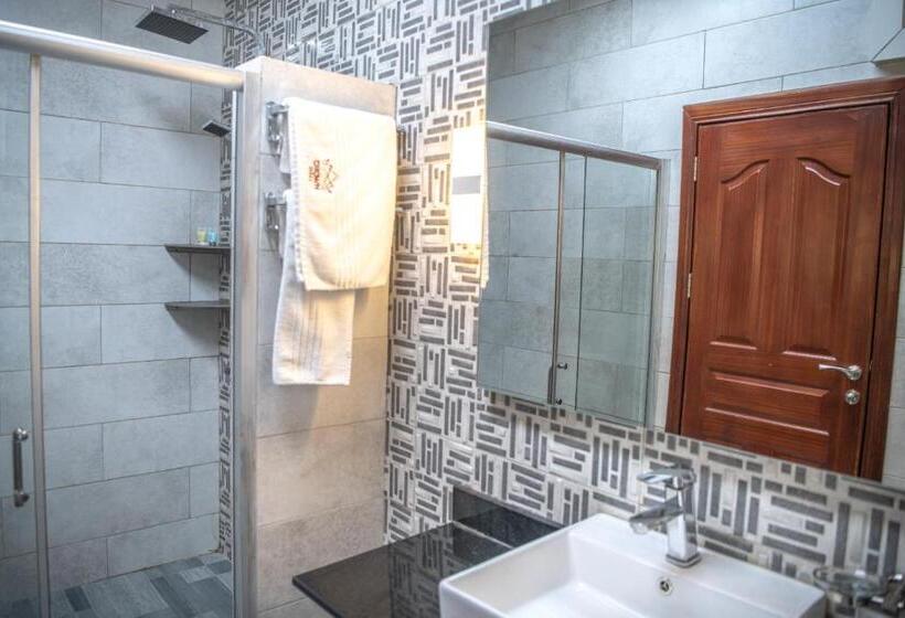 2 Bedrooms Apartment Mountain View, Park View Courts