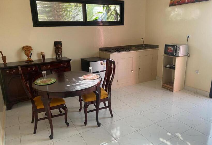 1 Bedroom Apartment Lake View, Toolbi