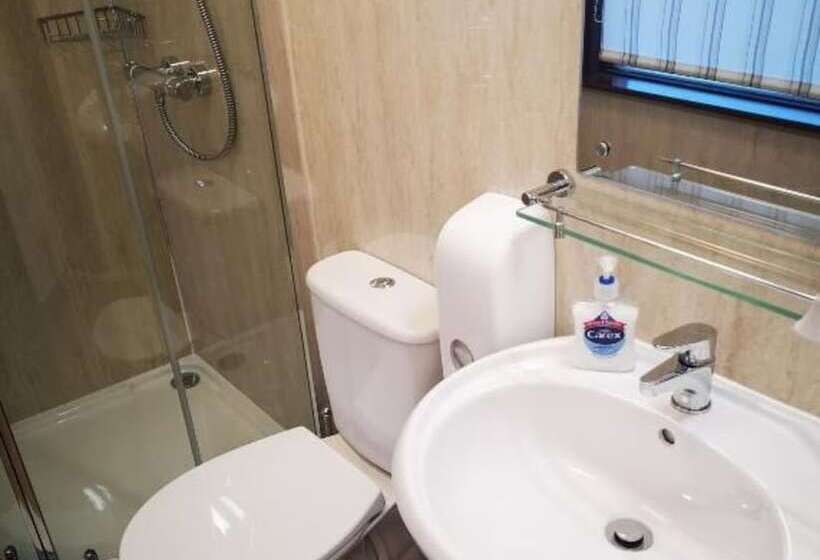 اتاق استاندارد, Westgate
