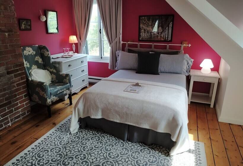 سوئیت 2 خوابه, Auberge La Châtelaine