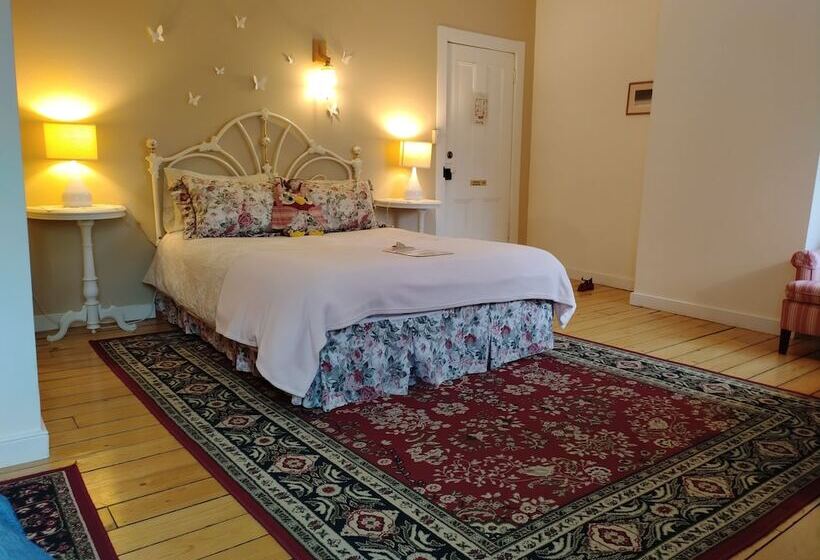 اتاق لوکس, Auberge La Châtelaine