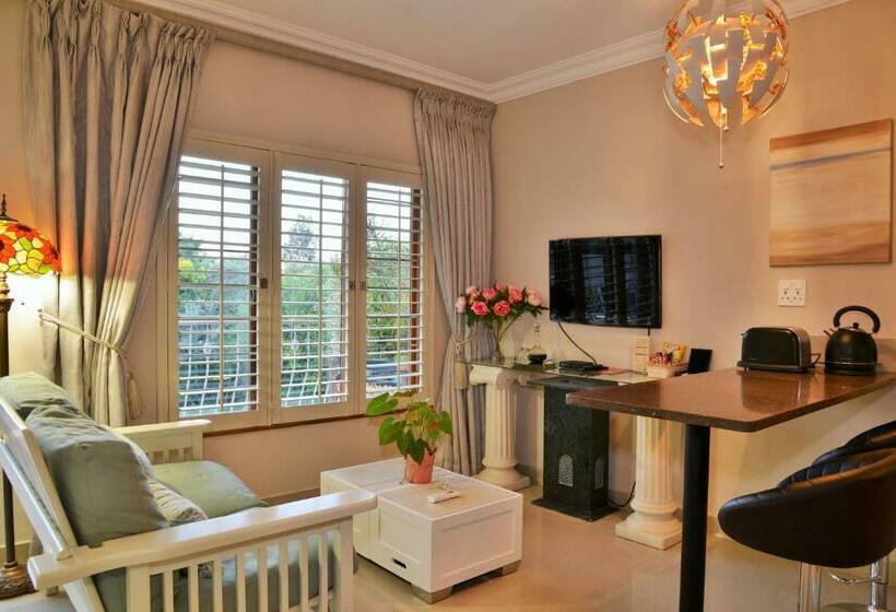 带阳台套房, Bellgrove Guest House Sandton