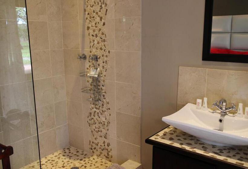 اتاق استاندارد اینتریور, Cu Guest House