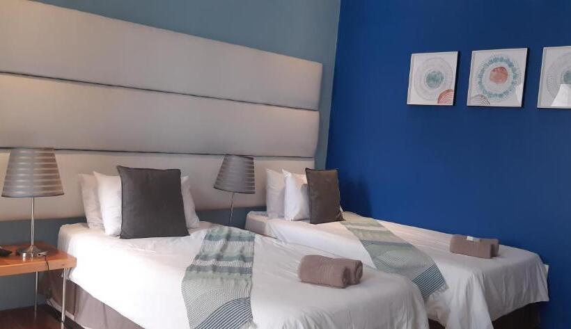 اتاق استاندارد اینتریور, Cu Guest House