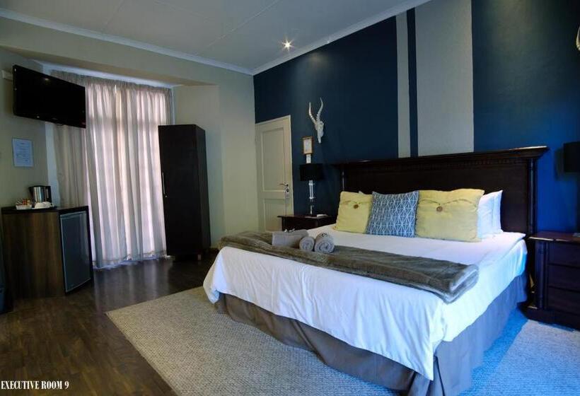 سوییت, Cu Guest House