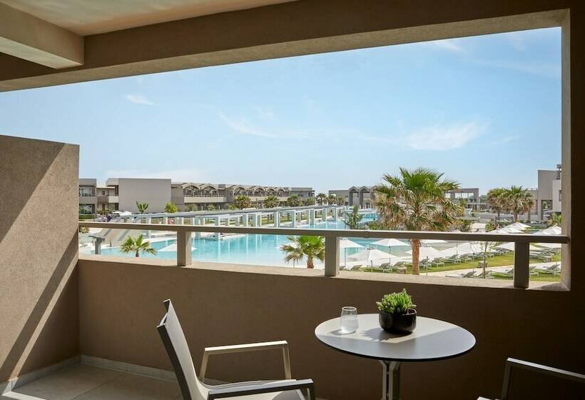 اتاق کلاسیک با چشم‌انداز استخر, Euphoria Resort  All Inclusive