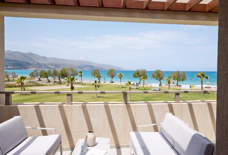 سوییت با چشم‌انداز جانبی دریا, Euphoria Resort  All Inclusive