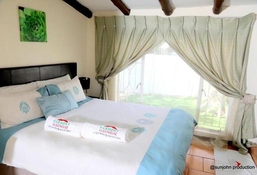اتاق استاندارد, Harmony Guest House