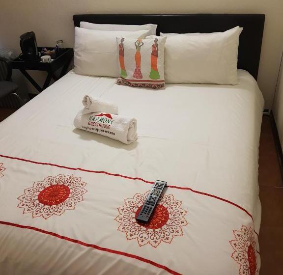 اتاق استاندارد یک نفره, Harmony Guest House