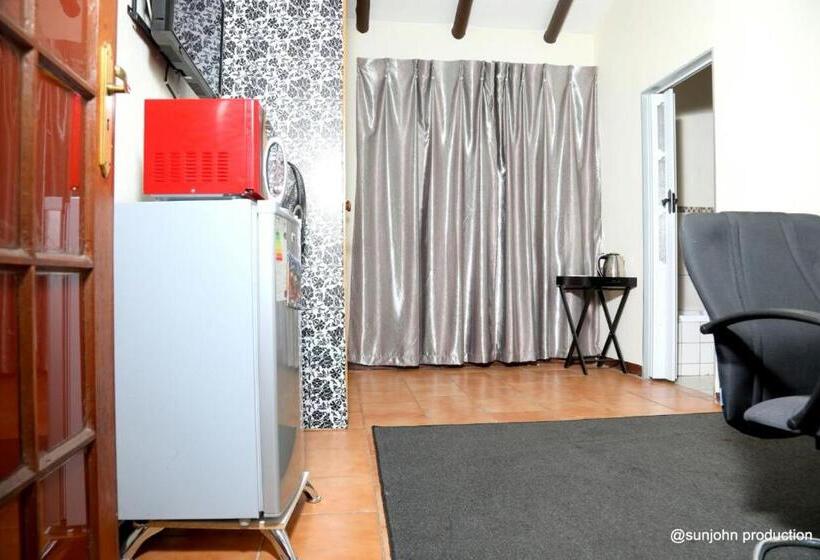 اتاق استاندارد, Harmony Guest House