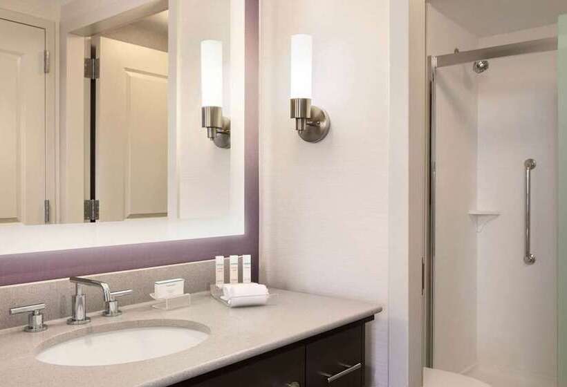 استودیوی پریمیوم, Home2 Suites By Hilton Mckinney