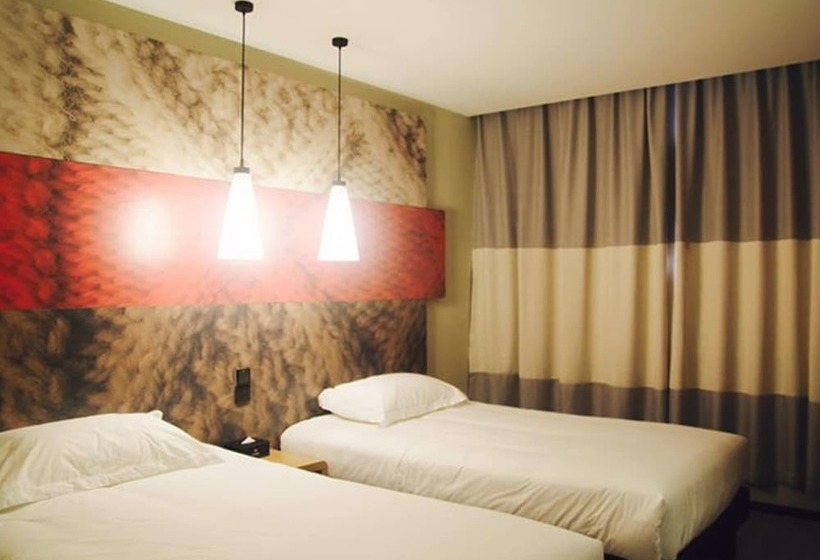 اتاق استاندارد, Ibis Chengdu Meizhou Center