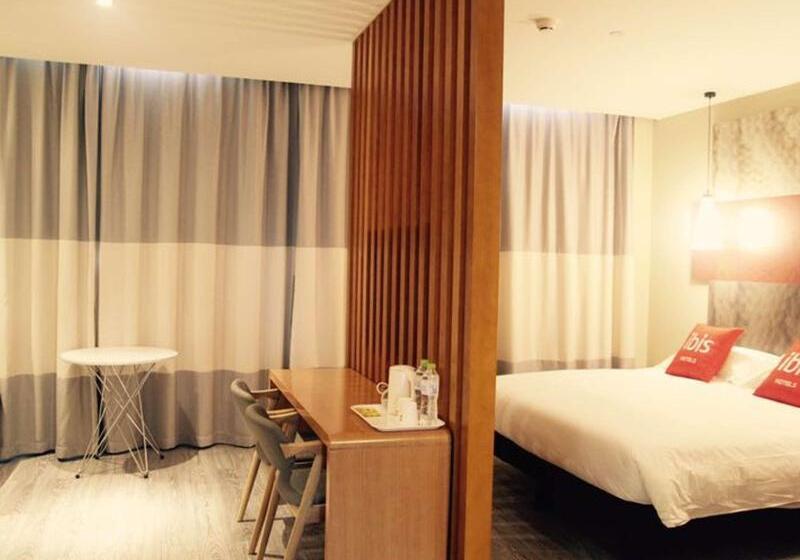 سوییت, Ibis Chengdu Meizhou Center
