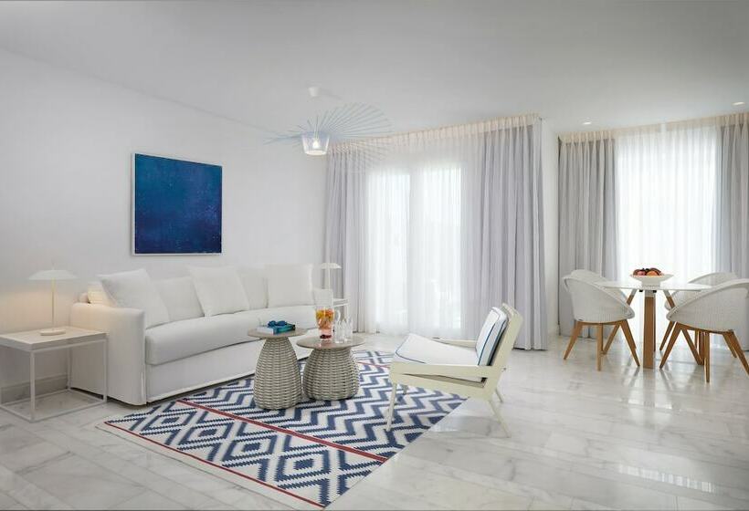 سوییت با استخر, Mykonos Riviera Hotel & Spa, A Member Of Small Luxury Hotels Of The World