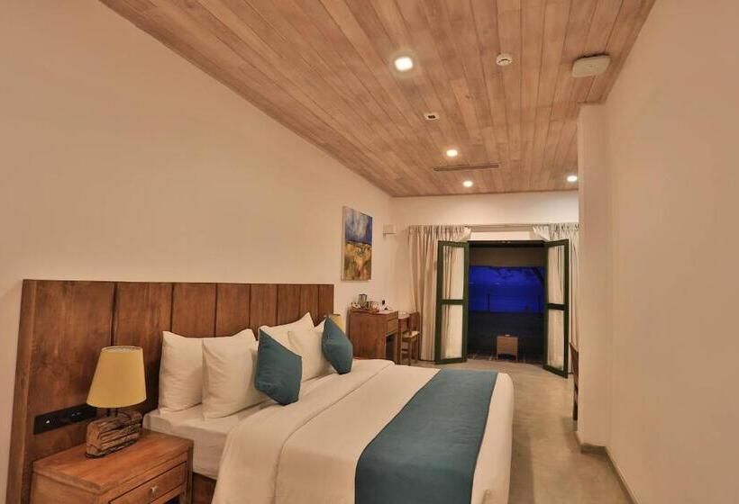 اتاق لوکس, Regenta Arie Lagoon Negombo
