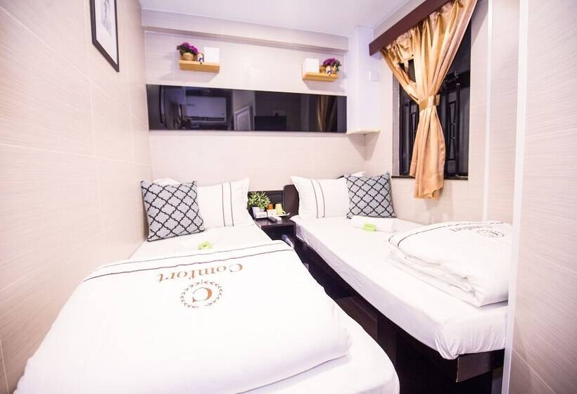 اتاق استاندارد, Smiley Inn